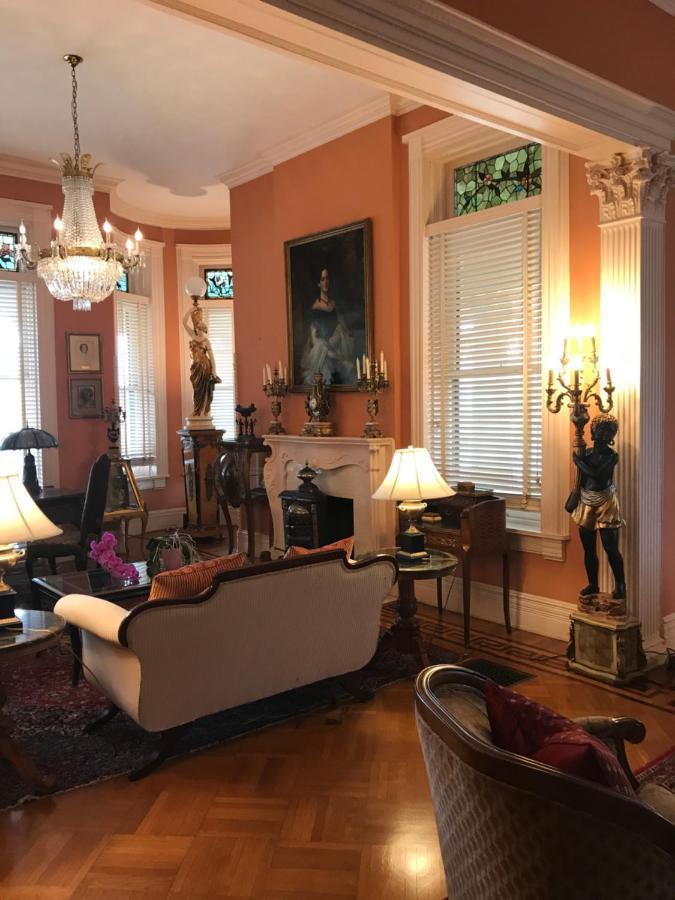 Burke Mansion Bed and Breakfast Macon Eksteriør billede