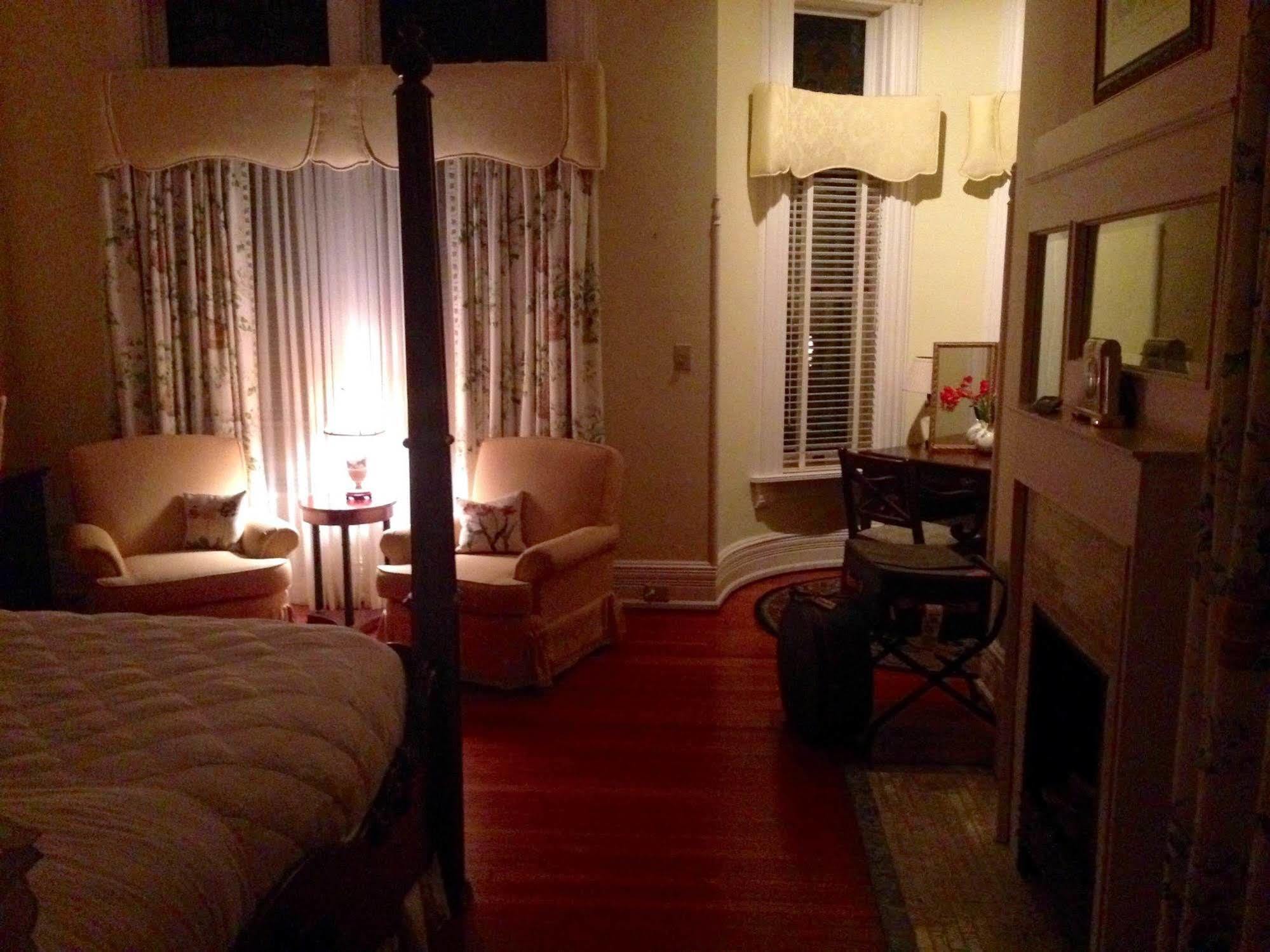 Burke Mansion Bed and Breakfast Macon Eksteriør billede