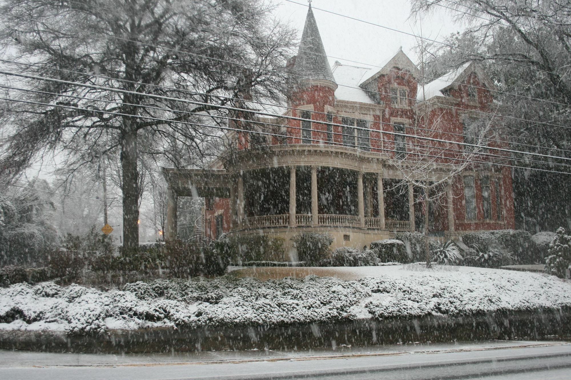 Burke Mansion Bed and Breakfast Macon Eksteriør billede